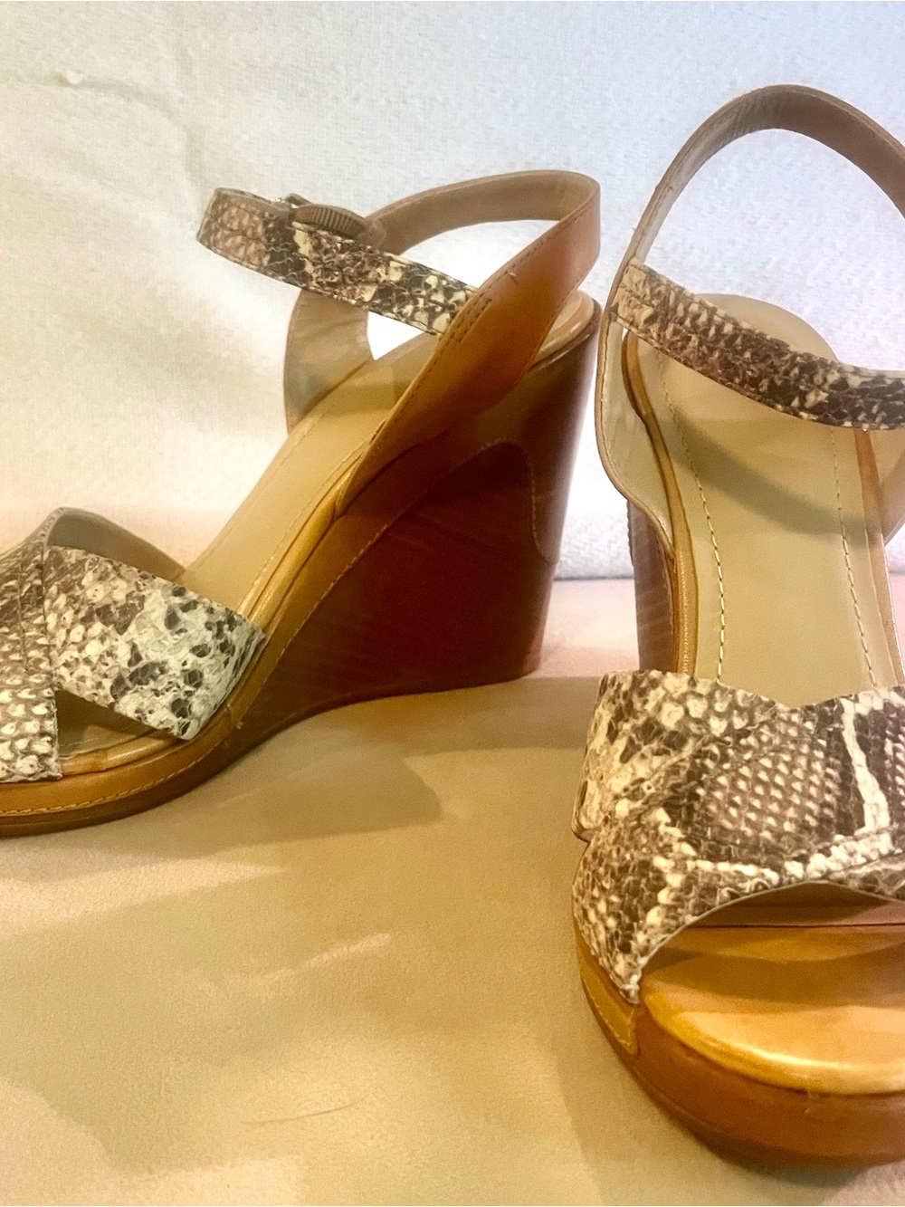 Johnston & Murphy Snake-Print Wedge Sandals in Tan and Cream